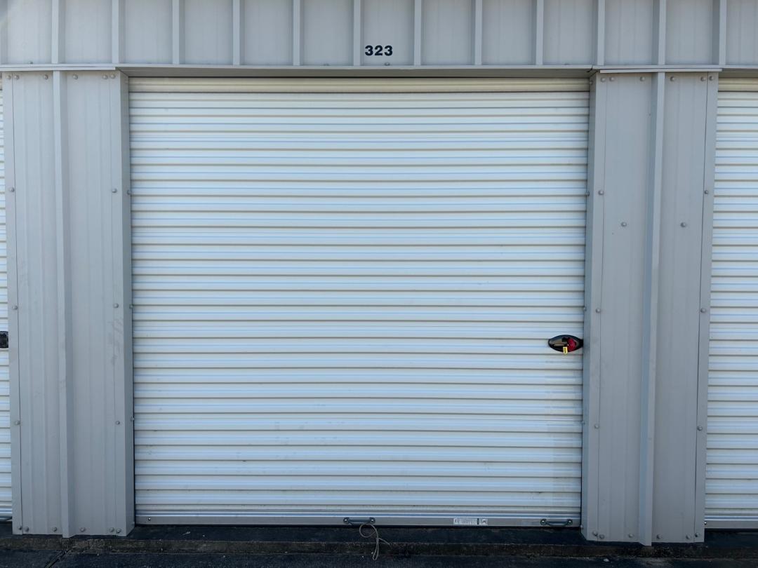 Storage Unit Auction in Birmingham, AL at Metro Mini Storage Homewood